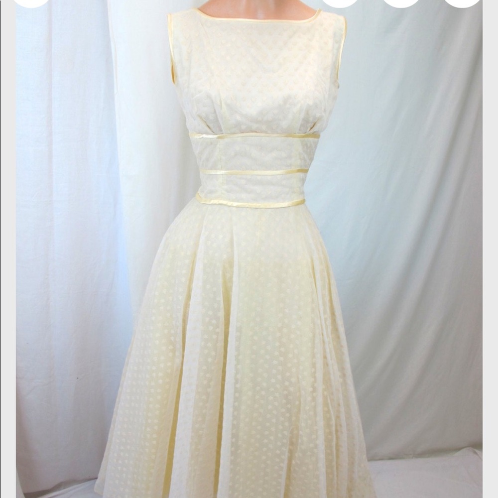 Vintage day dress